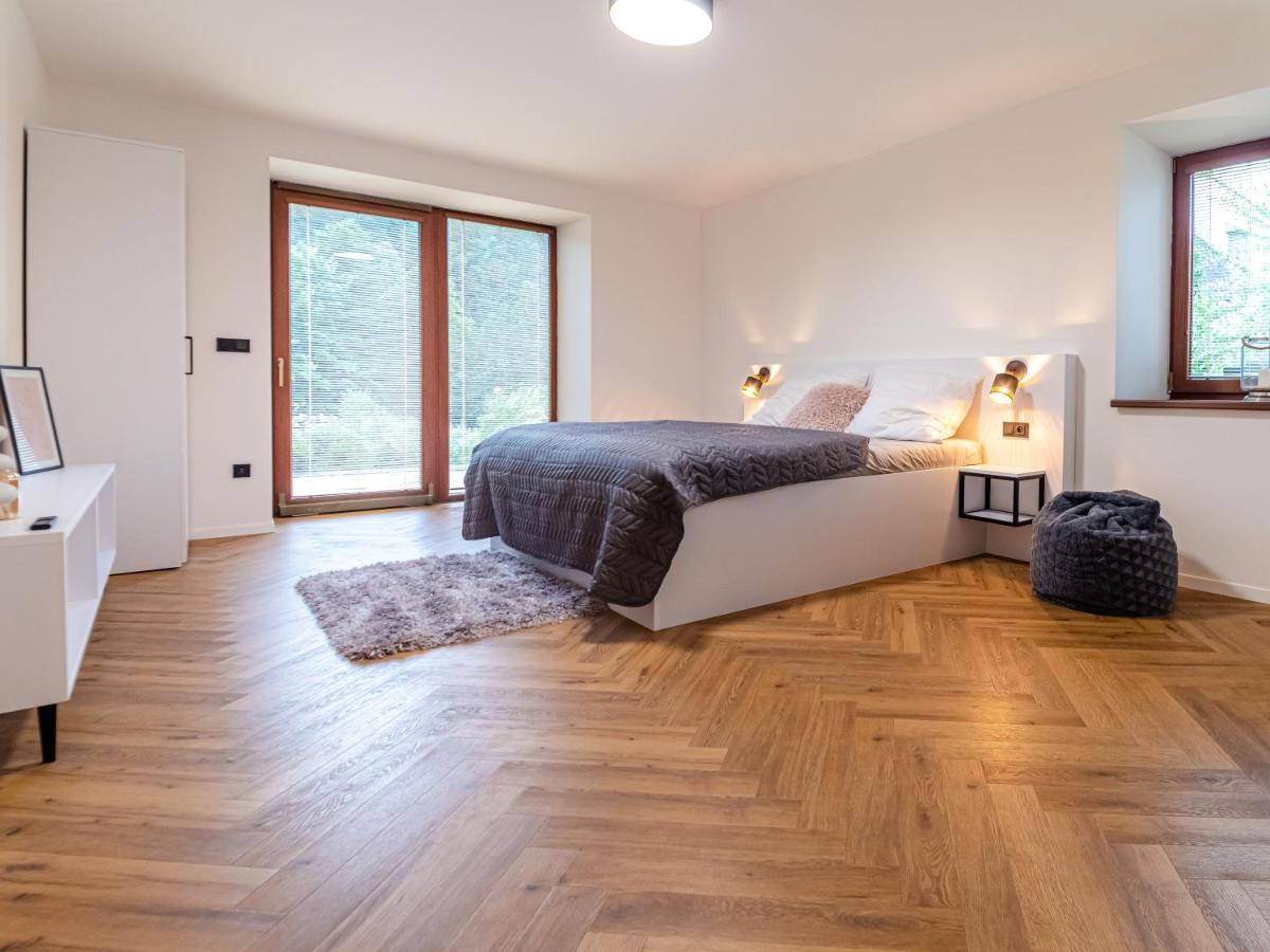 Villa U Zamku Sobotin Экстерьер фото