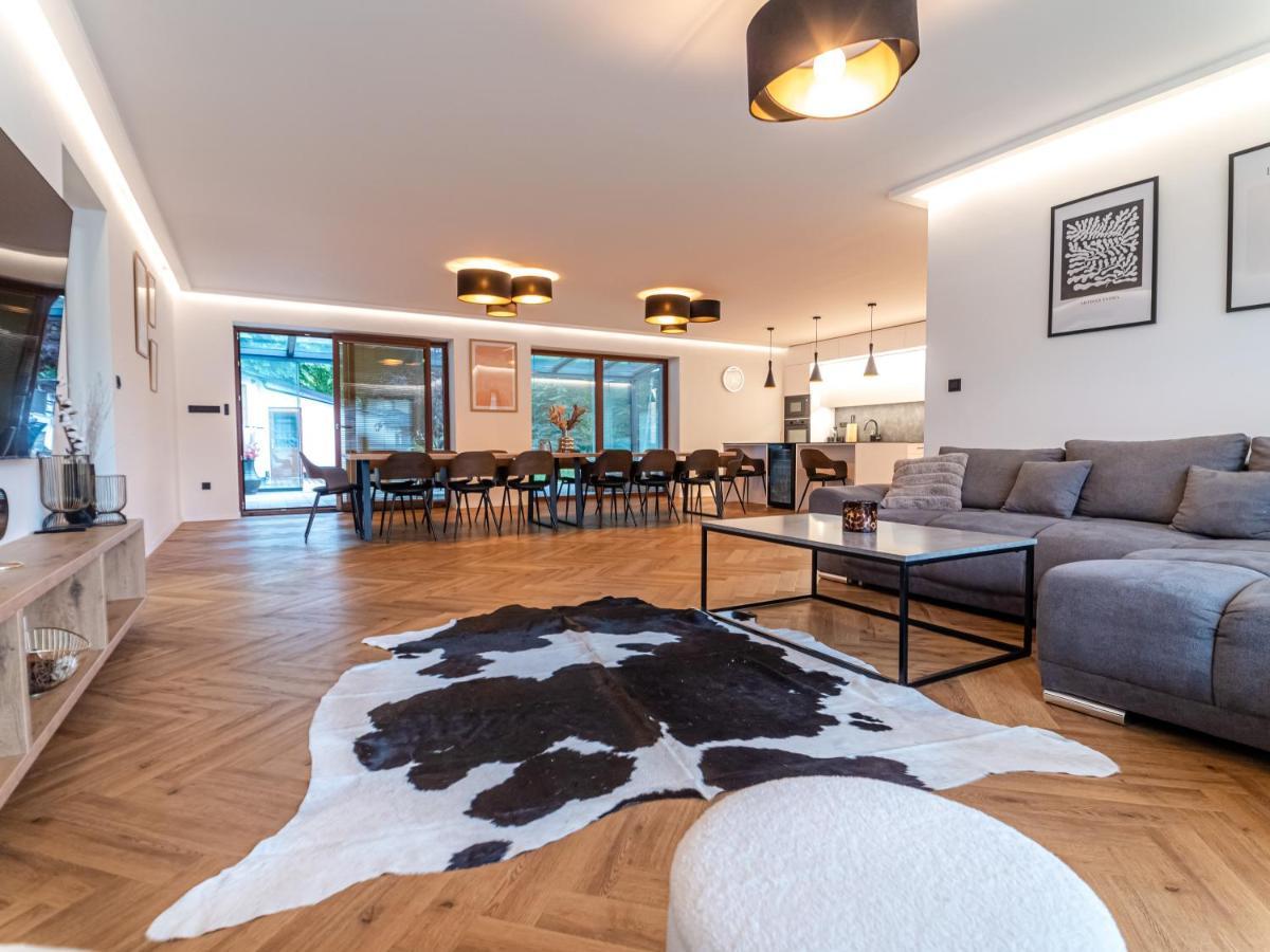 Villa U Zamku Sobotin Экстерьер фото