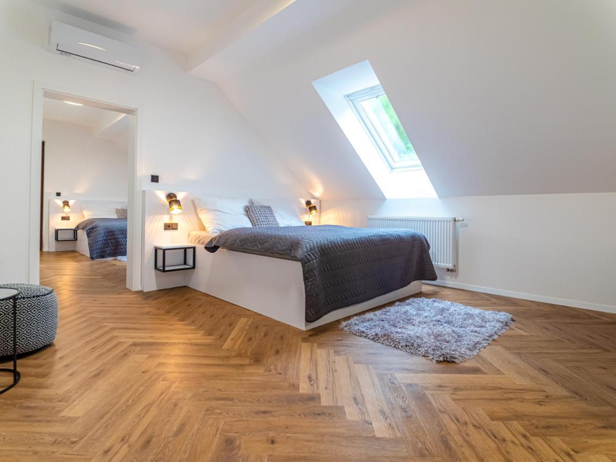 Villa U Zamku Sobotin Экстерьер фото